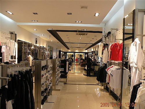 连锁店男装加盟热门品牌推荐