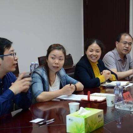乡村医生工资待遇变迁史，从铁饭碗到泥巴腿的逆袭