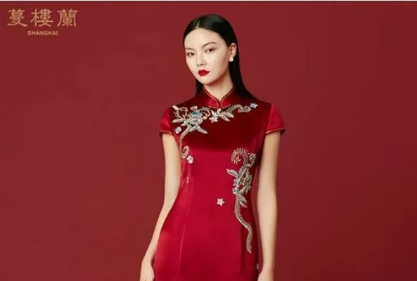 轻奢旗袍的时尚密码，盘点国内热门品牌，附选购指南与避坑建议