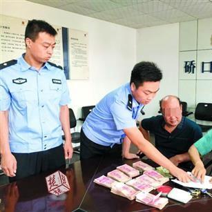 谁可以帮我盗取我老公的微信聊天记录？这是不可取的！