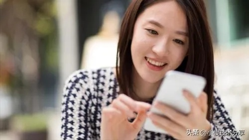揭秘！如何巧妙查老婆的聊天记录，轻松联系到关键人物