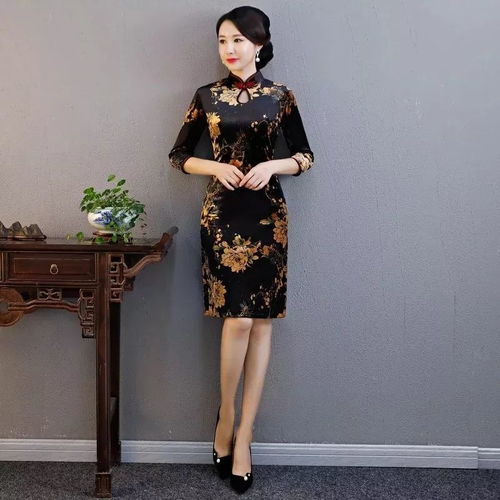 大码女士旗袍上衣品牌推荐，穿出东方美，自信每一步