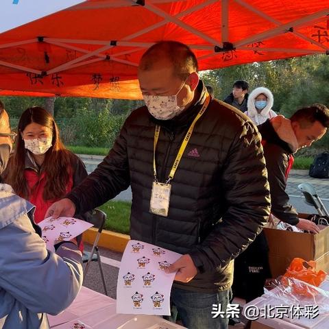 桃多多桃享卡额度如何套现？10万额度意味着什么