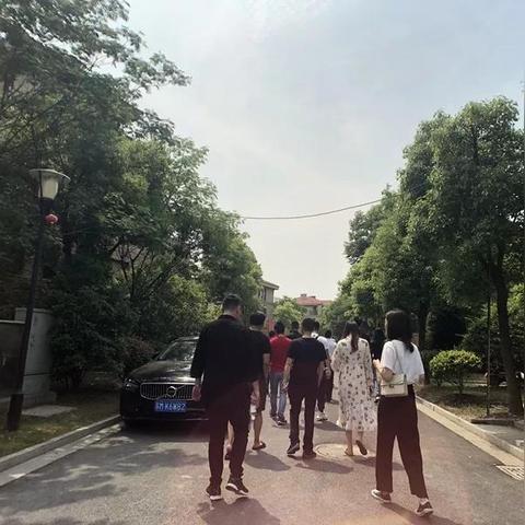 打造个性化196平米家居空间，品牌定位与装修策略
