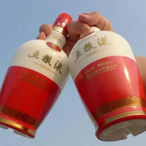 白酒不涨价是哪个品牌的？揭秘行业背后的生存法则