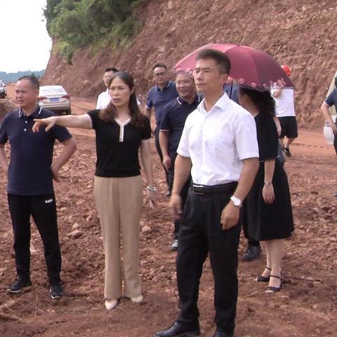 乡村振兴靠产业，如何用特色产业激活乡村经济？