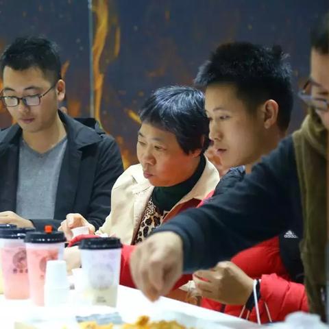 广州品牌加盟店热门品牌排行榜，揭秘广州的加盟热门品牌