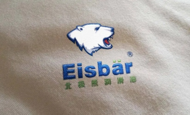 北极熊标志的户外品牌