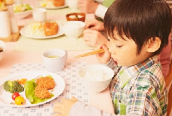 3岁宝宝早教美食加盟，开启宝贝味蕾的奇妙旅程