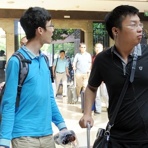在线查开房信息全攻略，如何安全又高效地获取酒店入住记录？