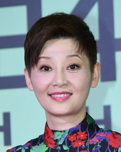 徐帆代言家居品牌，品质生活新选择