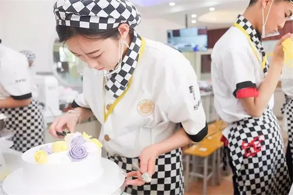 江西泰和学西点有哪些好去处？手把手教你选班