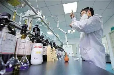 医药品牌炼成记，从实验室到市场的胜利之路