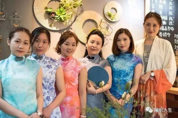 大学老师私藏的旗袍品牌推荐指南，从课堂到学术盛宴的优雅穿搭全攻略