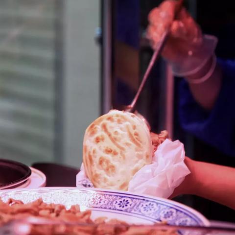 西安必吃美食景点排行榜，碳水天堂的终极吃货指南