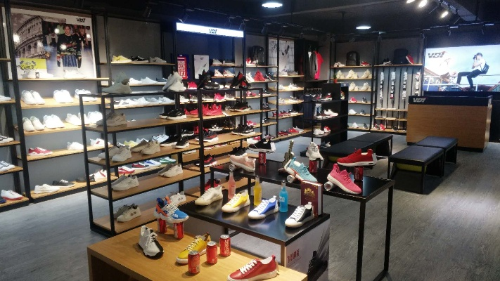潮流鞋加盟店热门品牌推荐