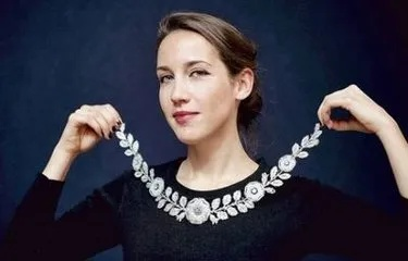化妆品十大品牌项链你问对人了吗?这些搭配技巧让你美得不可方物! 化妆品十大品牌项链你问对人了吗?这些搭配技巧让你美得不可方物!
