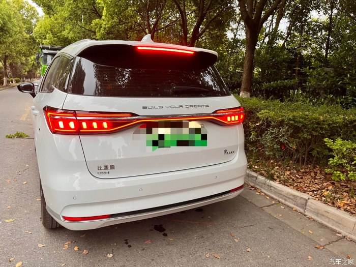 比亚迪宋max混动油耗 比亚迪宋max混动油耗跑长途怎么样