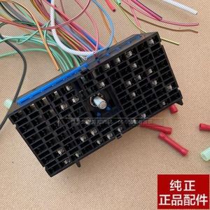 别克君威风扇控制器 别克老君威加装风扇控制器