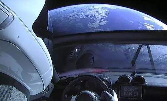 上太空的特斯拉 上太空的特斯拉跑车