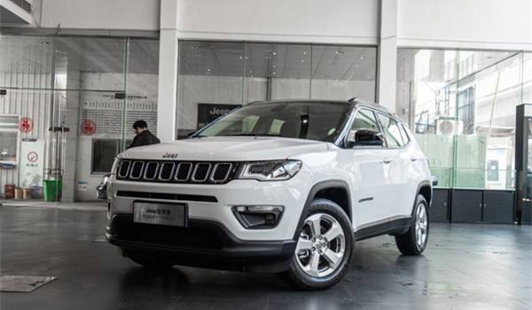 jeep指南者与大众途观 jeep指南者与大众途观L哪个好 jeep指南者与大众途观 jeep指南者与大众途观L哪个好