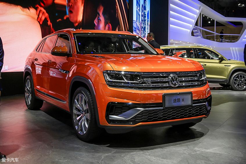 上汽大众v6报价 进口大众v6汽车报价及图片