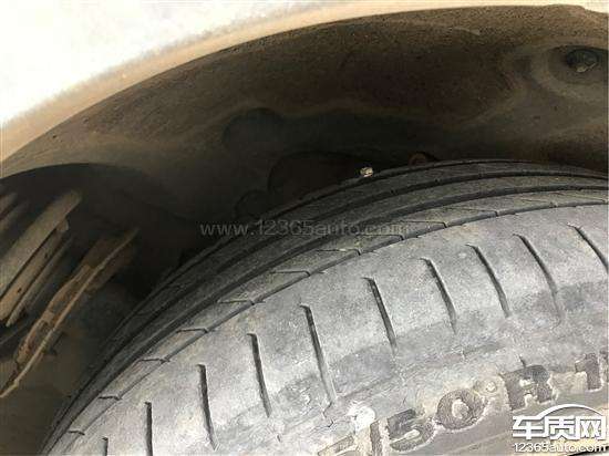 轮胎漏气还能开吗 如果轮胎漏气还能开吗