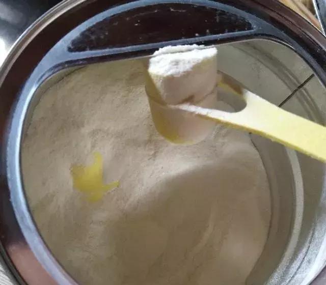 给宝宝冲奶粉 给宝宝冲奶粉用多少度的水合适