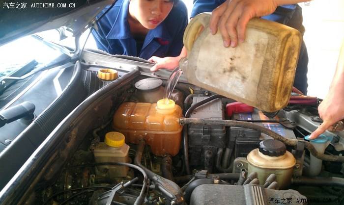 别克凯越更换防冻液 别克凯越更换防冻液怎么排空气 别克凯越更换防冻液 别克凯越更换防冻液怎么排空气