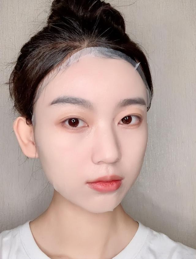 早上敷面膜还是晚上敷面膜 早上敷面膜还是晚上敷面膜比较好