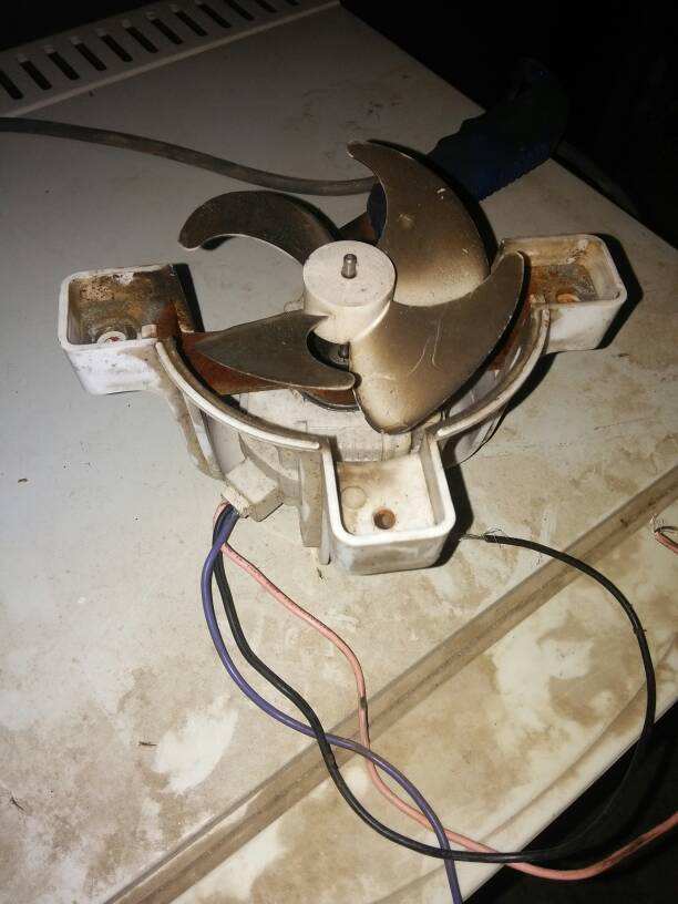 风冷冰箱风扇不停对吗 风冷冰箱一致冷风扇就响个不停