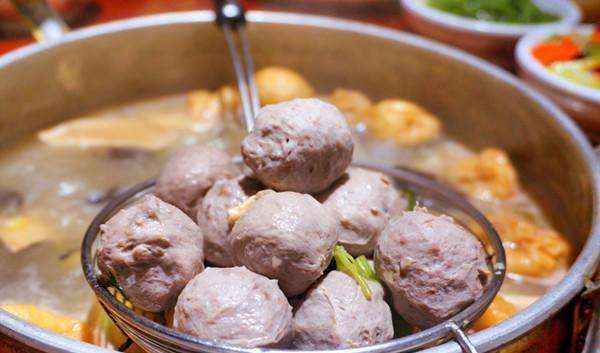 肉丸火锅怎么做好吃 火锅丸怎么做好吃又简单