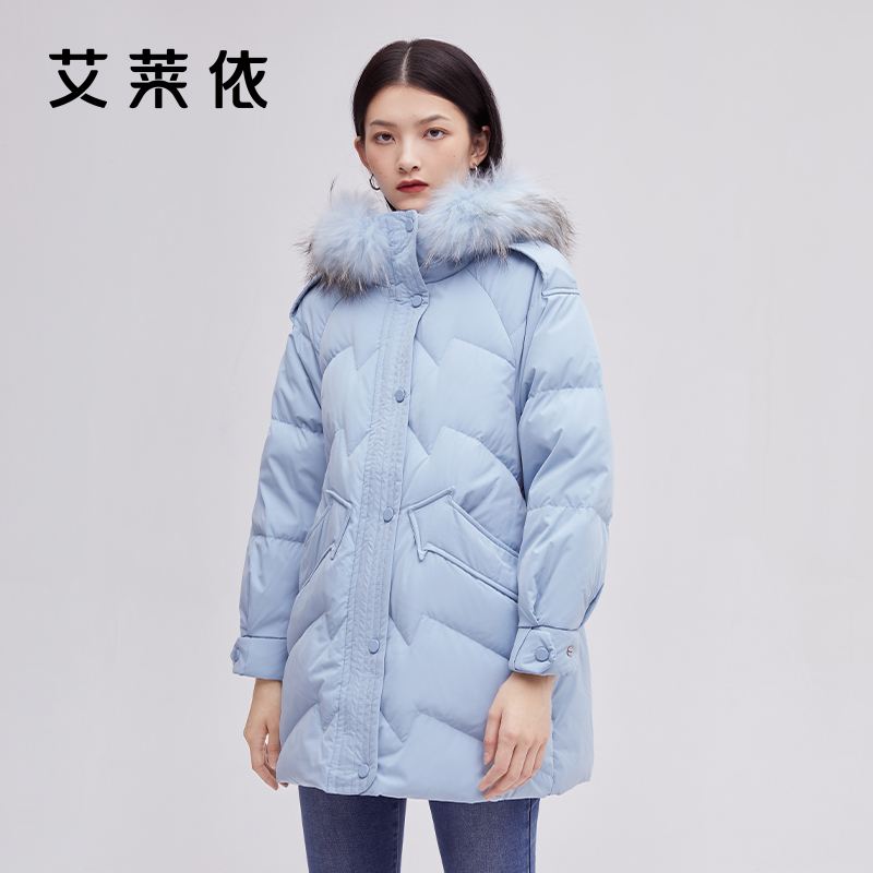 著名羽绒服品牌大全 知名的羽绒服品牌大全