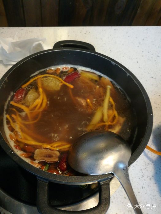 火锅店菌汤怎么熬 火锅店的菌汤怎么熬