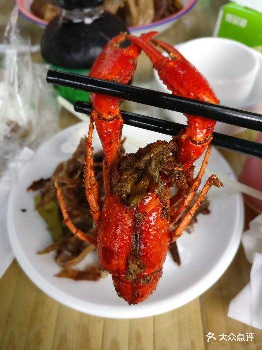 椒盐小龙虾做法 椒盐小龙虾的制作方法