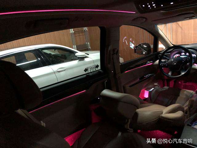 别克gl8氛围灯开关视频 别克gl8氛围灯开关视频教程 别克gl8氛围灯开关视频 别克gl8氛围灯开关视频教程