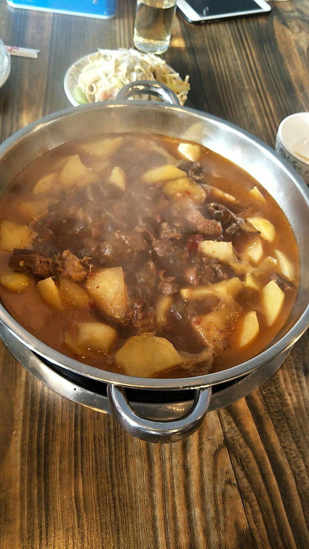 好运来驴肉火锅 好运红火驴肉饺子馆