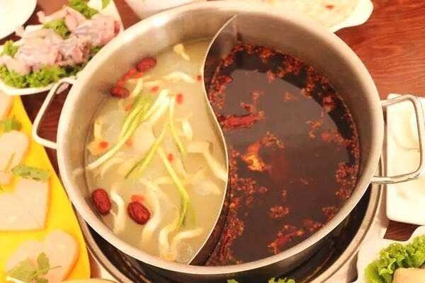 重庆吃火锅多少钱 重庆哪里吃火锅便宜