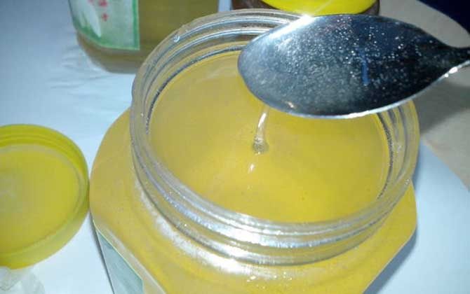 红糖和蜂蜜面膜 红糖和蜂蜜面膜哪个好