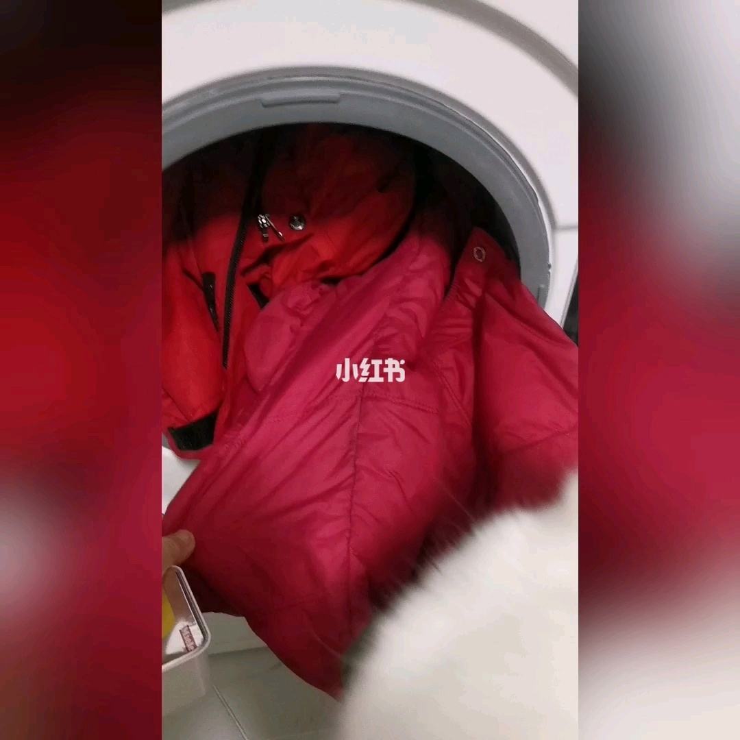 滚筒式洗衣机能洗羽绒服吗 