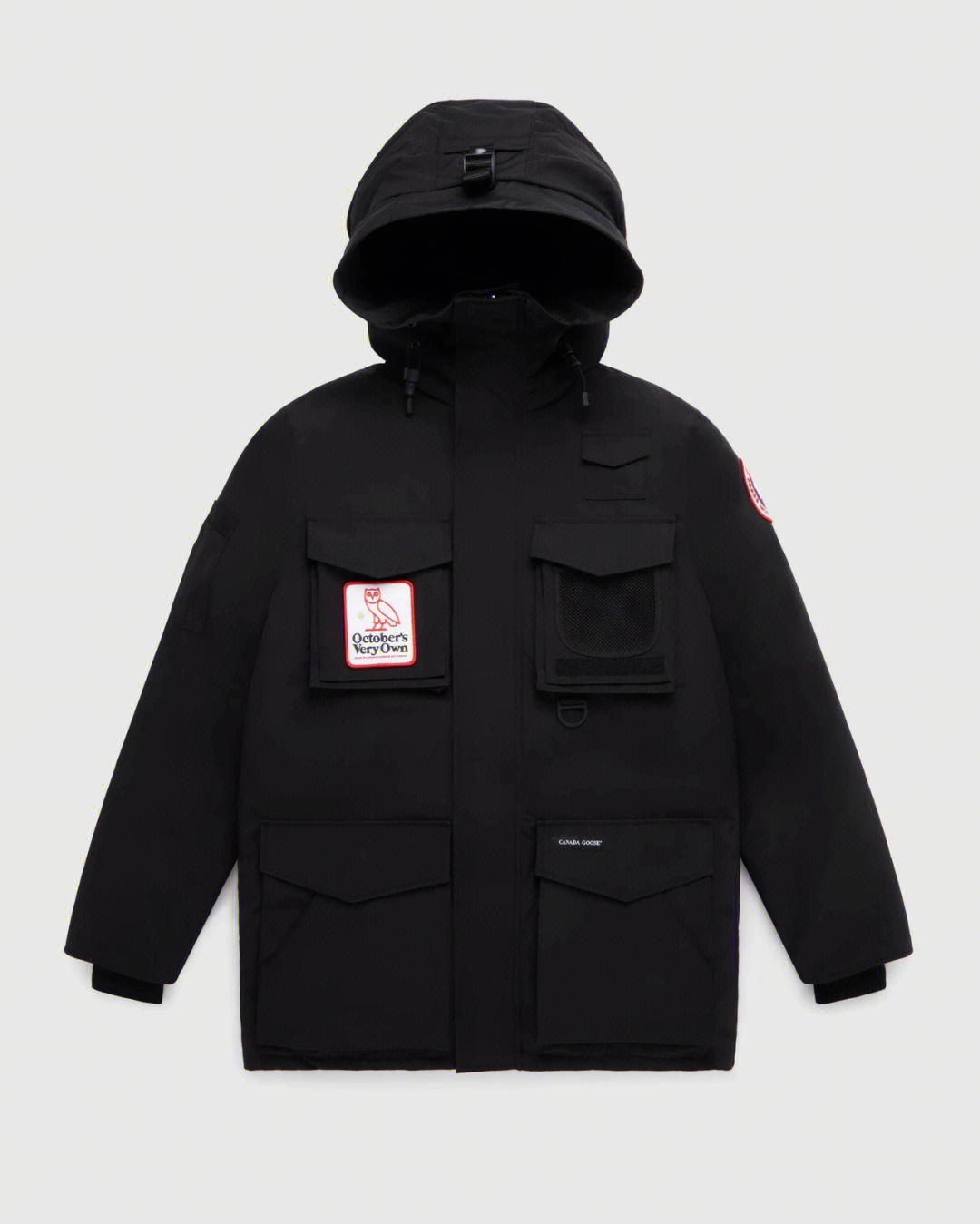 黑色大鹅羽绒服 黑色大鹅羽绒服为什么会发白