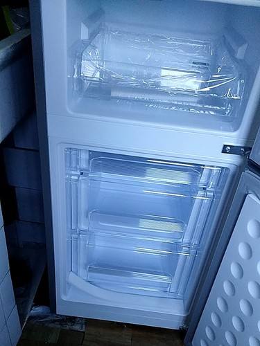 冰箱断电后再通电发热 冰箱断电再通电后为何冰箱外面很烫