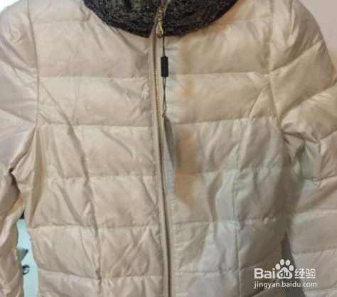 白羽绒服怎么洗白 怎样把白色羽绒服洗白