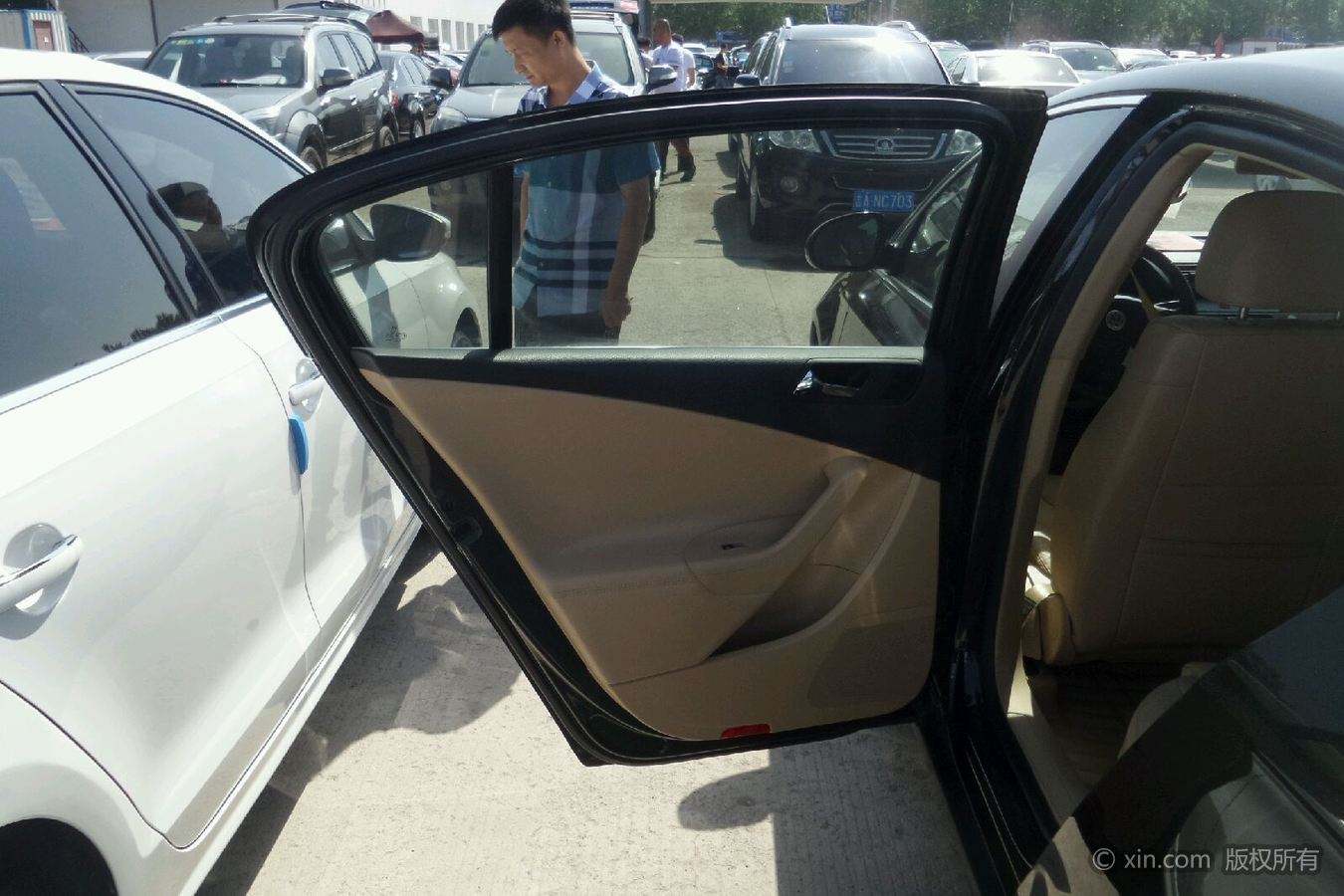 迈腾后门打不开 迈腾后门打不开门饰板拉钩没装怎么办