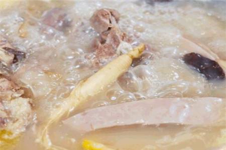 孕妇能不能吃羊肉火锅 怀孕期间可以吃羊肉火锅吗
