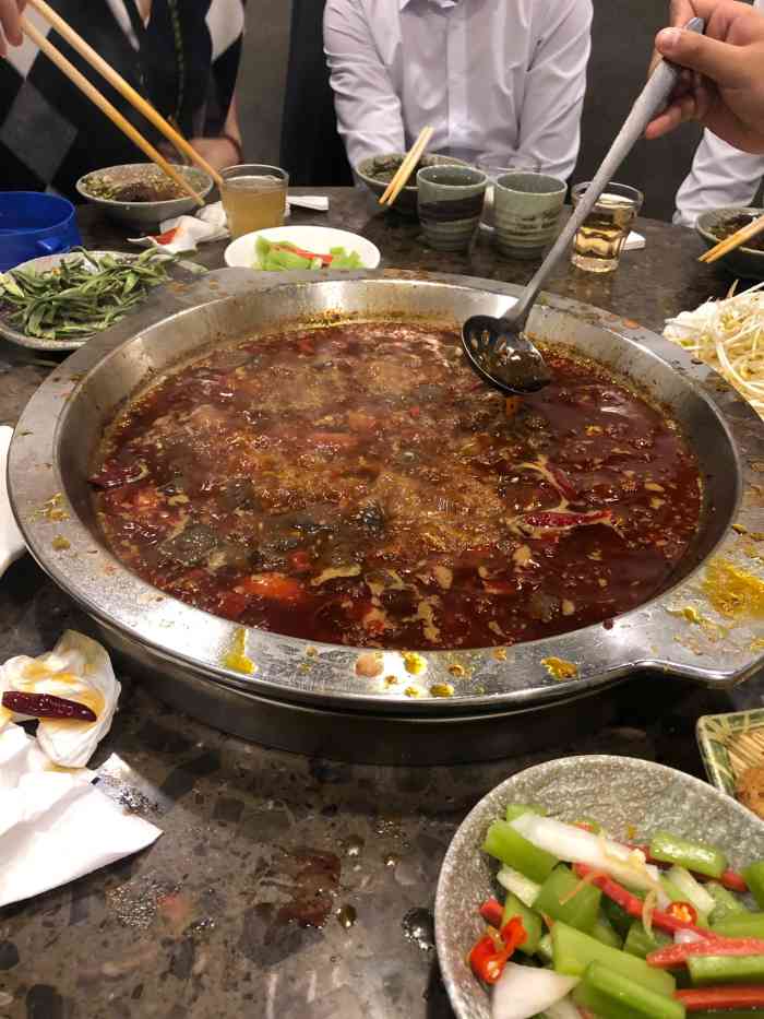 温江老李生态鸭肠火锅 
