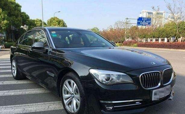 a6好还是宝马5系好 a6l好还是宝马5系好