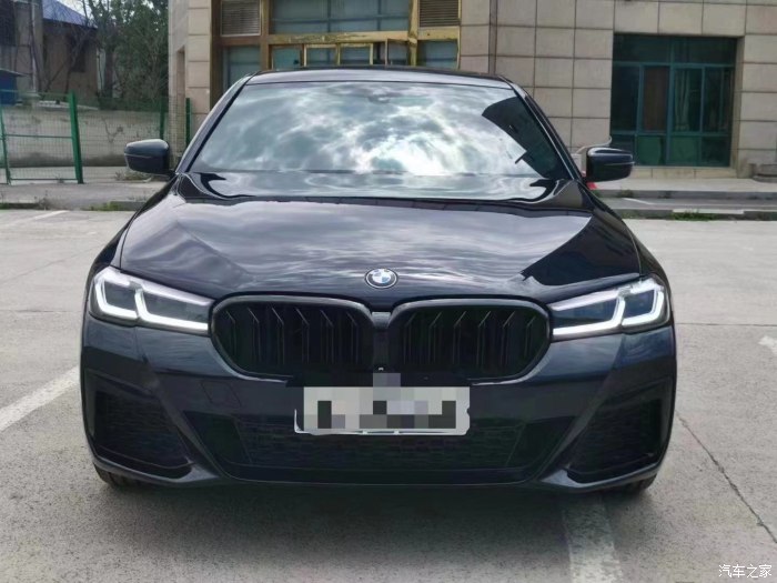 新款宝马530li图片 老款宝马530li汽车图片