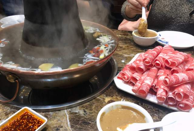 涮羊肉火锅 涮羊肉火锅的配菜有哪些