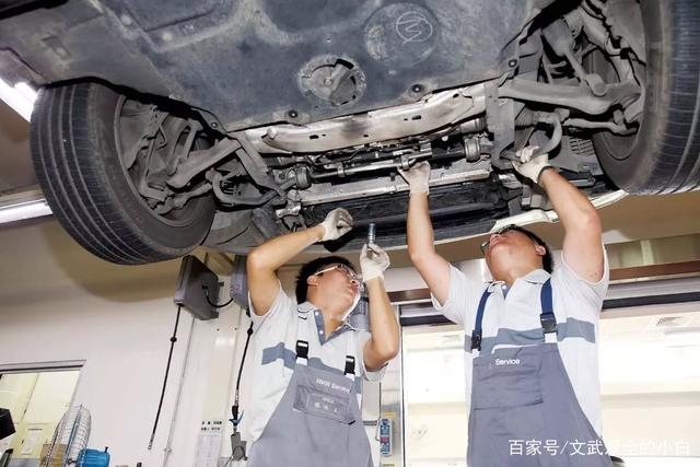 宝马二次保养都换什么 宝马二次保养都换什么配件